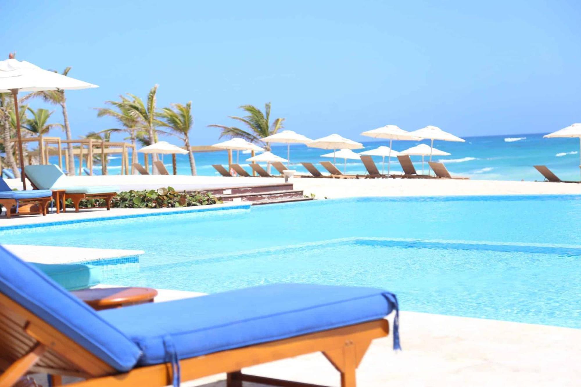 Cana Rock Condos بونتا كانا المظهر الخارجي الصورة